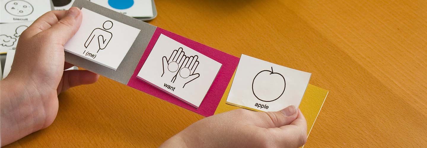 Comunicazione Aumentativa Alternativa (CAA): ausili e strumenti