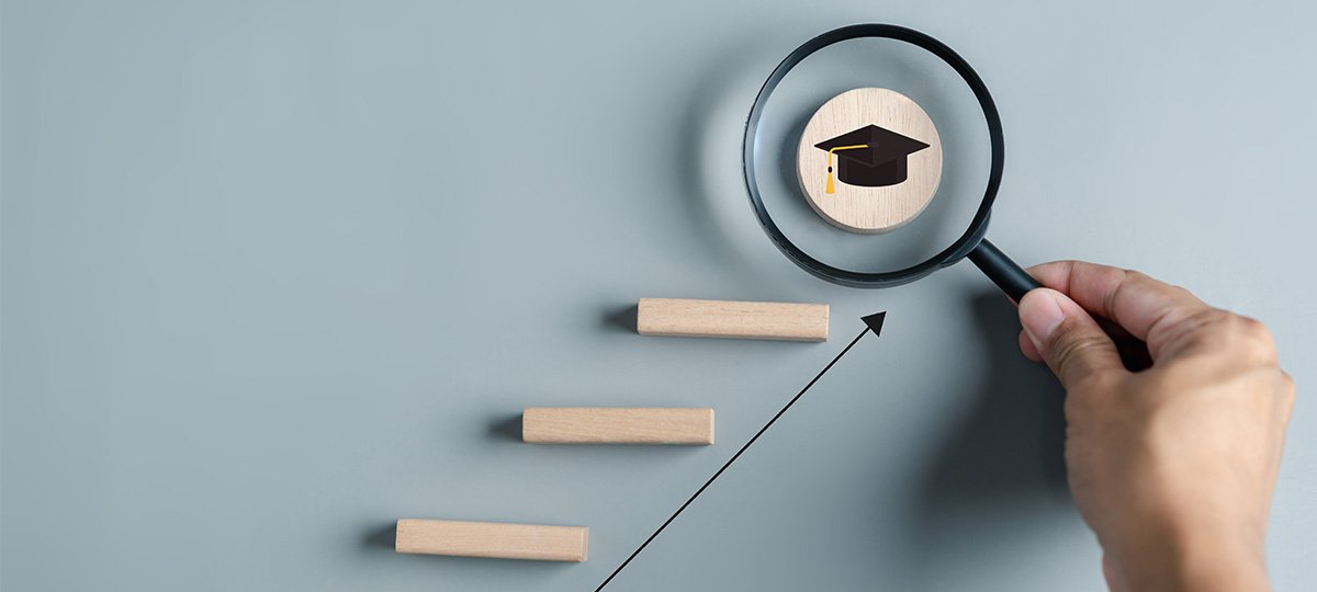 Rapporto AlmaLaurea 2023: il profilo e la condizione occupazionale dei laureati